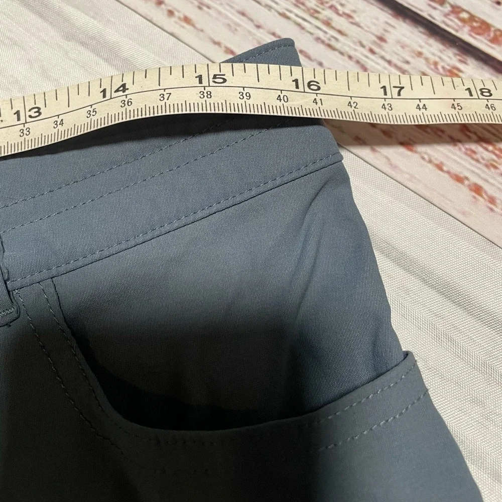 Eddie Bauer Women's Rainier Capri pants in a blue/gray color. Size 8. - Picture 6 of 13